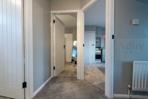 3 عدّة غرف نوم