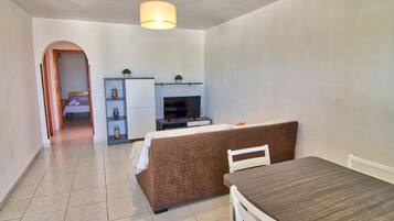 Rumah, akses difabel | 2 kamar tidur