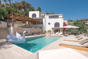 Villa | 4 habitaciones 