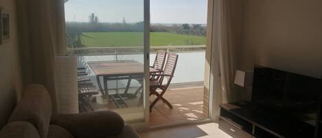 2 عدّة غرف نوم