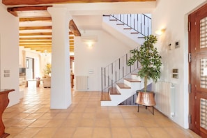 Villa, Smoking | 5 bedrooms