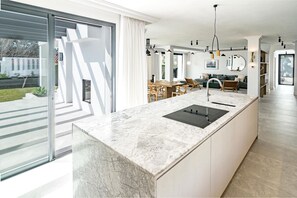 Villa, accessibile ai disabili | 6 camere