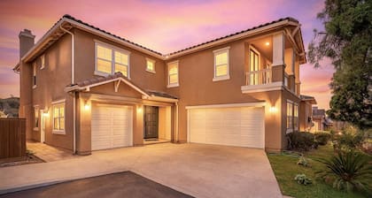 Allura Carmel Valley - 4 BR 4 BA