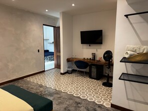 Deluxe Double Room, Garden View