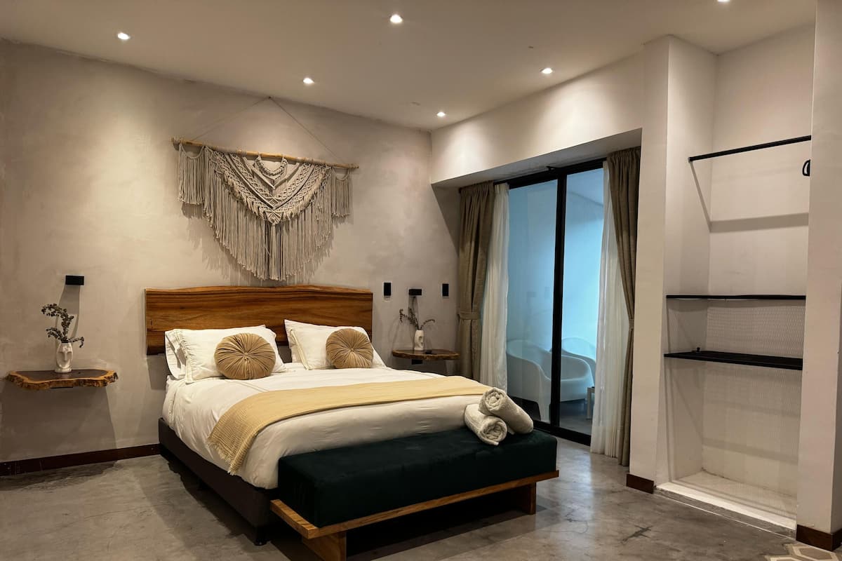 Double Room, Balcony, Garden View | Desk, laptop workspace, blackout drapes, iron/ironing board