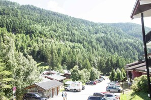 ParkplÀtze auf dem GelÀnde