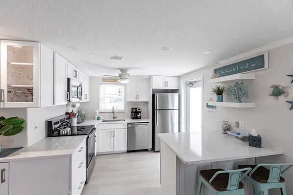 Fridge, dishwasher, coffee/tea maker, cookware/dishes/utensils - D15 - Your Island Reset Starts Here (Sarasota)