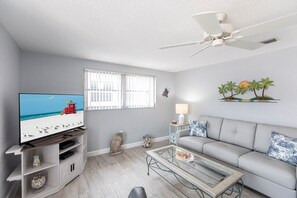 Smart TV - A05 - Breathe Easy on Siesta Key (Sarasota)