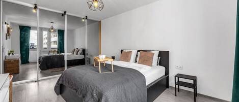 1 makuuhuone, silitysrauta/-lauta, ilmainen Wi-Fi, vuodevaatteet