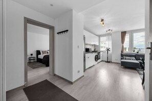 1 chambre, fer et planche à repasser, Wi-Fi gratuit, draps fournis