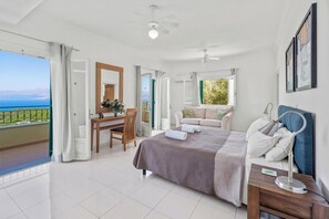 6 bedrooms, iron/ironing board, WiFi, bed sheets