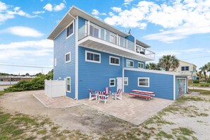 House, 1 Queen Bed with Sofa bed (Son and Sand) | Exterior
