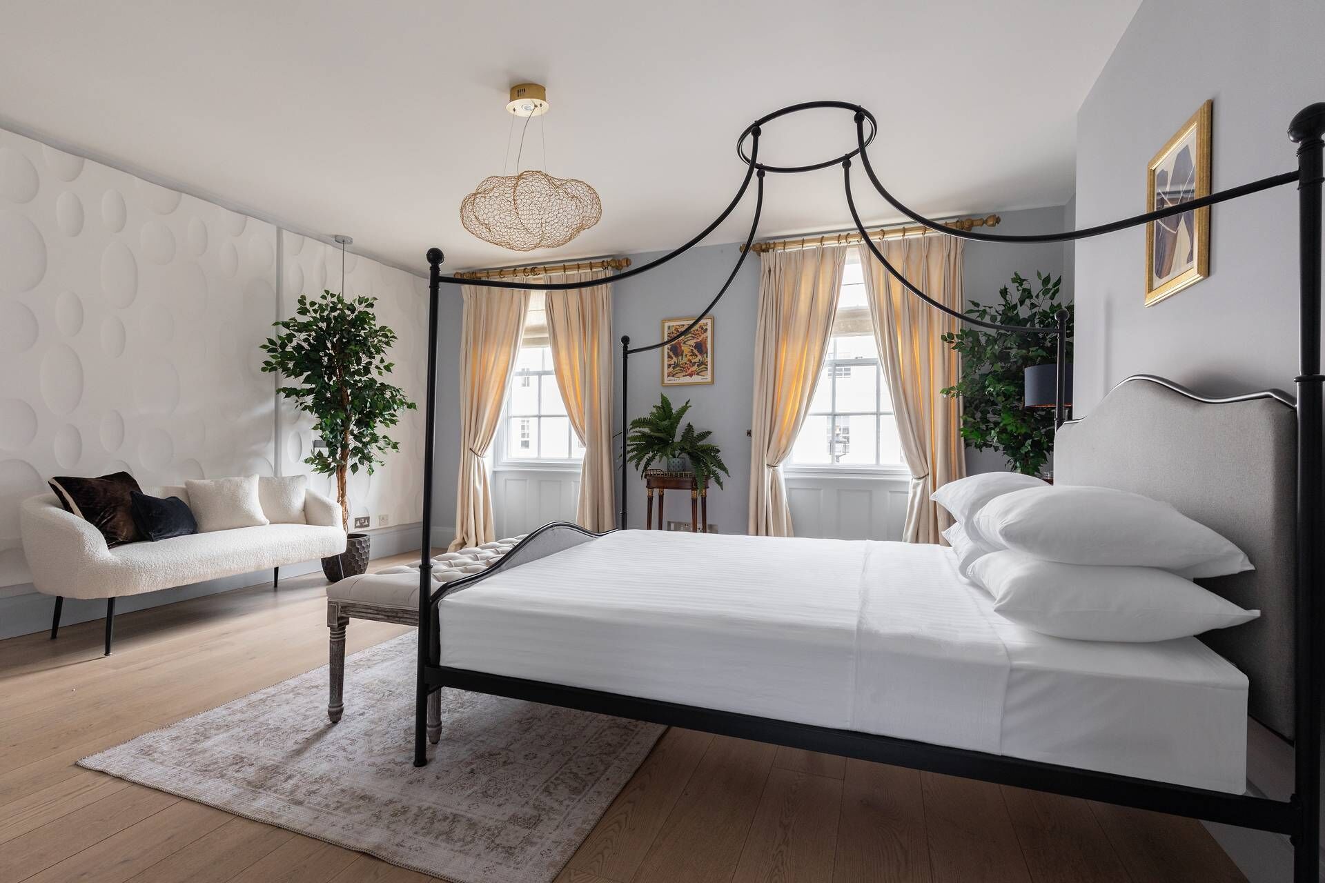 5 室のベッドルーム、アイロン / アイロン台、WiFi (無料)、ベッドシーツ