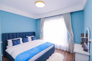 1 bedroom, iron/ironing board, internet, bed sheets