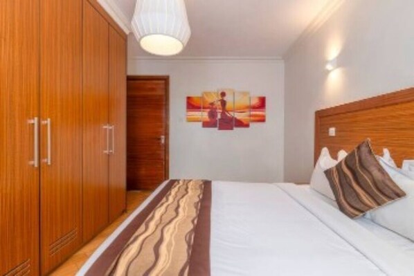 1 bedroom, iron/ironing board, Internet, bed sheets