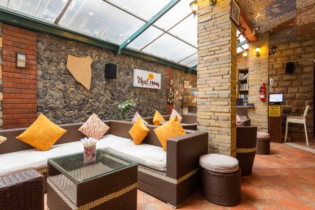 المنطقة المحيطة بالمنشأة