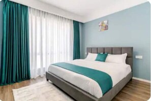 1 間睡房、熨斗/熨衫板、上網、床單