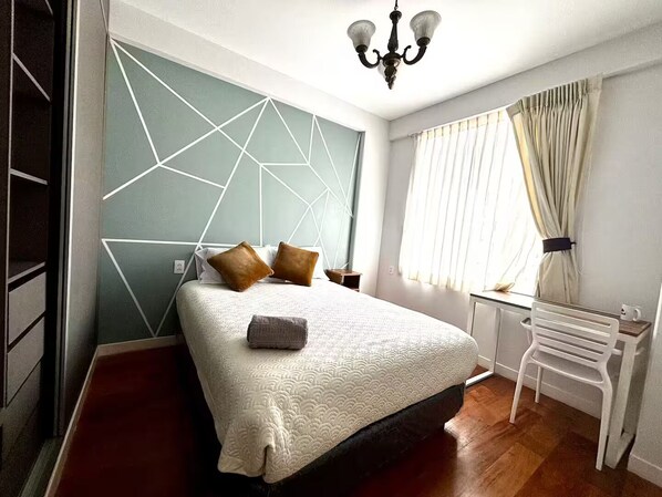 2 chambres, fer et planche à repasser, Wi-Fi, literie fournie