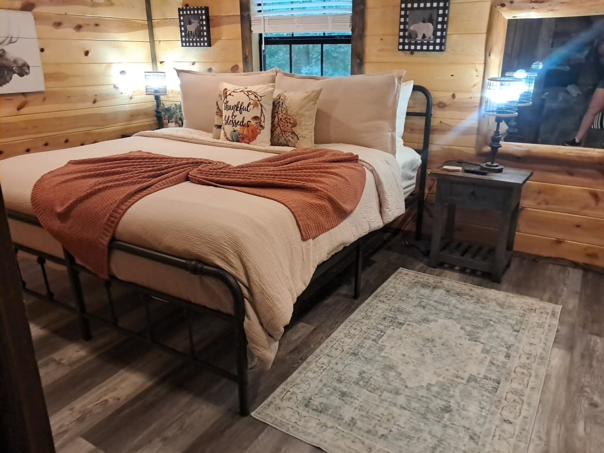2 bedrooms, desk, free WiFi