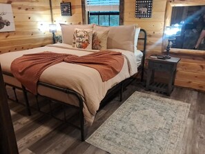 2 bedrooms, desk, free WiFi