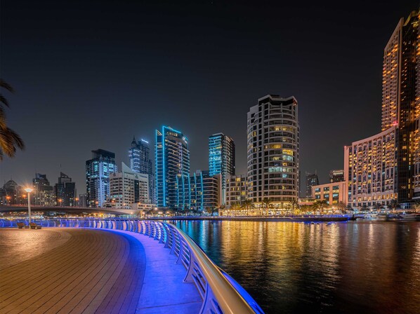House, Accessible - Continental 1407 in (Dubai)
