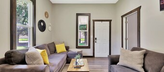 Pet Friendly Funky Bunky