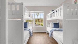4 chambres, fer et planche à repasser, Wi-Fi, draps fournis