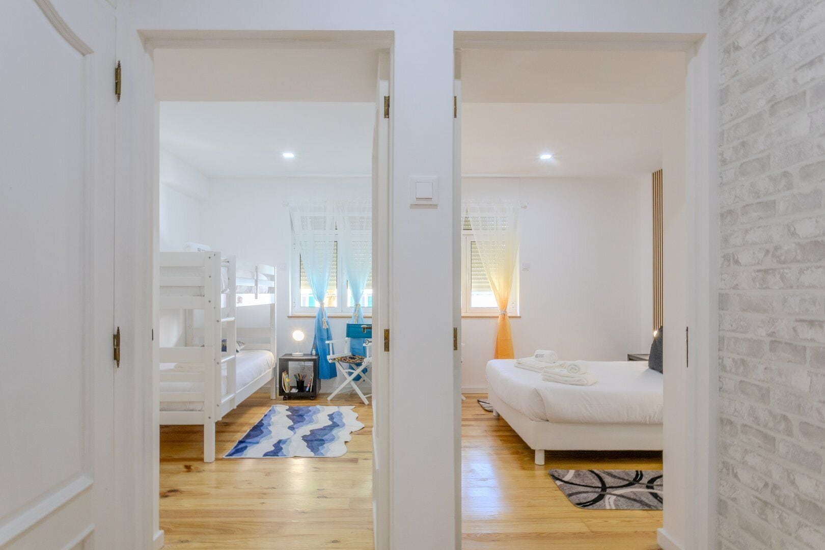 2 soverom, strykejern/-brett, internettilgang og sengetøy