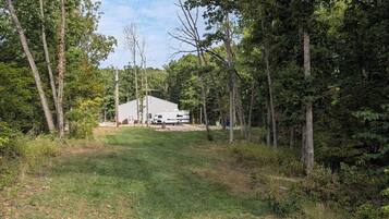 Enceinte de lâhĂ©bergement