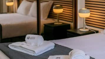 4 bedrooms, iron/ironing board, Internet, bed sheets