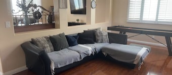 Spacious 5-bedroom hotel suites in marvelous Las Vegas