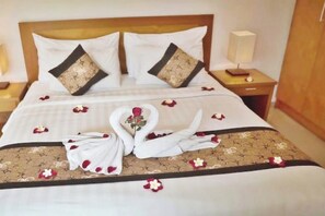 2 bedrooms, Internet, bed sheets
