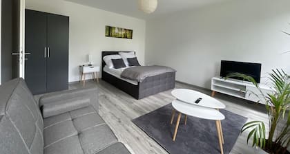 Sonnige Modern möblierte Wohnung im Herzen Salzgitters – all-inclusive!