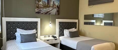 In-room safe, soundproofing, free WiFi