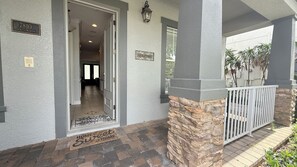 Exterior detail - Beautiful Luxurious Gated Villa om Reunion Resort 1 exit to Disney (Kissimmee)