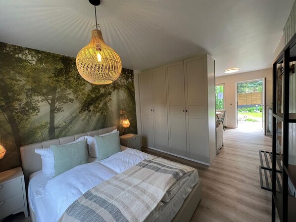 1 bedroom, free WiFi, bed sheets