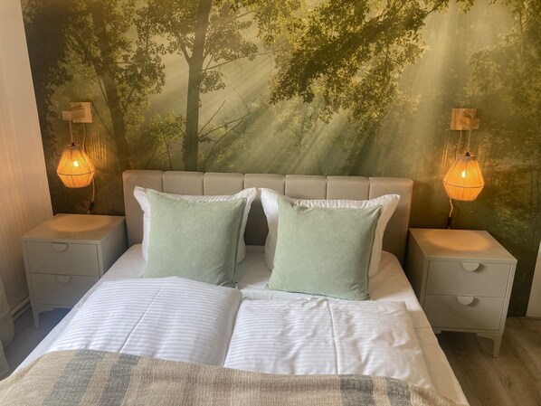 1 bedroom, free WiFi, bed sheets