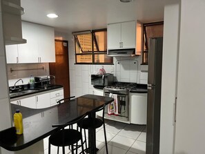 Mikrowelle, Ofen, Herdplatte