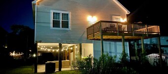 NEW 3 Bedroom w/ Water View & Access to Waterway
