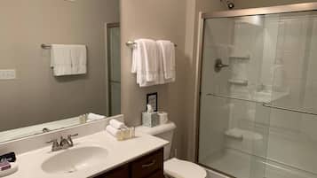 Apartment, Accessible | 2 bedrooms