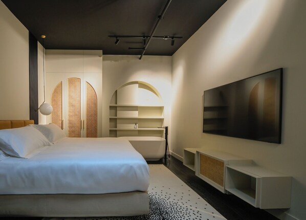 1 chambre, coffres-forts dans les chambres, bureau