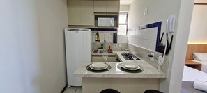 基础公寓 | 私人厨房 | 冰箱、微波炉、厨具/餐具