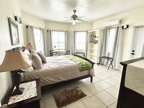 2 bedrooms, desk, iron/ironing board, travel crib