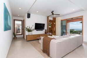Smart TV, offices