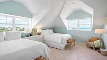 3 bedrooms, iron/ironing board, Internet, bed sheets