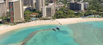 3BR House Walk to the Beach&Malls FREE Parking!