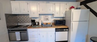 Charming 2-bedroom Mountain-side condo #11 at Greek Peak