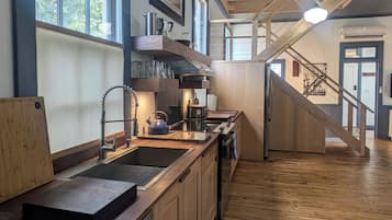 Mikrowelle, Ofen, Herdplatte, Geschirrspüler