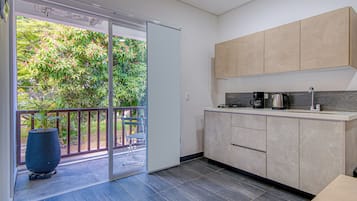 Exclusive Studio, Balcony, City View | Terrace/patio