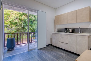 Exclusive Studio, Balcony, City View | Terrace/patio